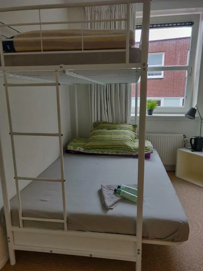 Private Room For 2 People Amsterdam Homestay
